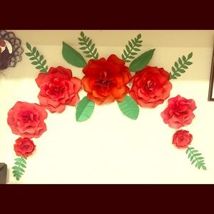 Valentine’s paper flowers